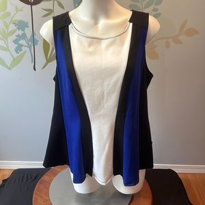 4/$20 Fit and Flare tank XL